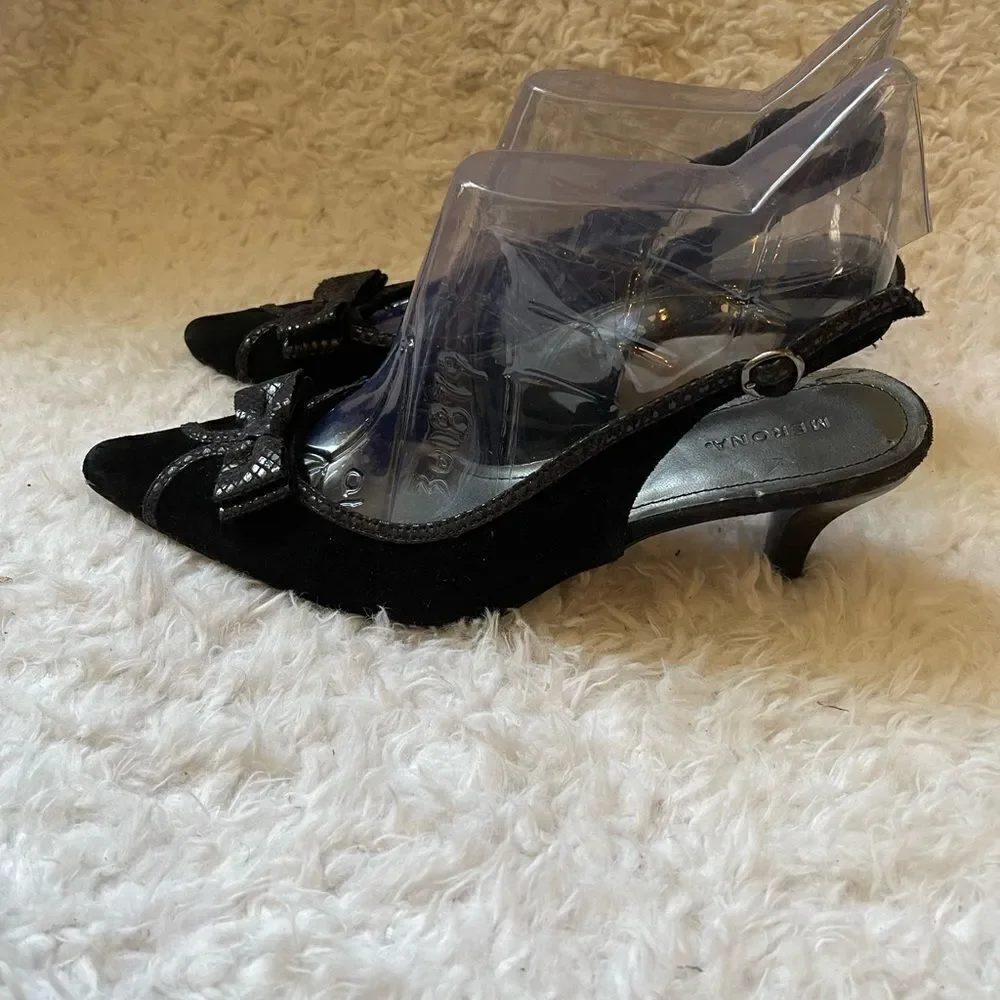 Merona Leather Suede Black with fabric bow and trim sling back3”heels shoes SZ10